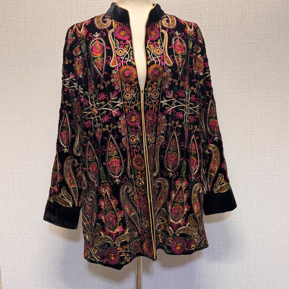 Soft Surroundings Velvet Jacket Womens XL Black Embroidered Paisley Art to Wear